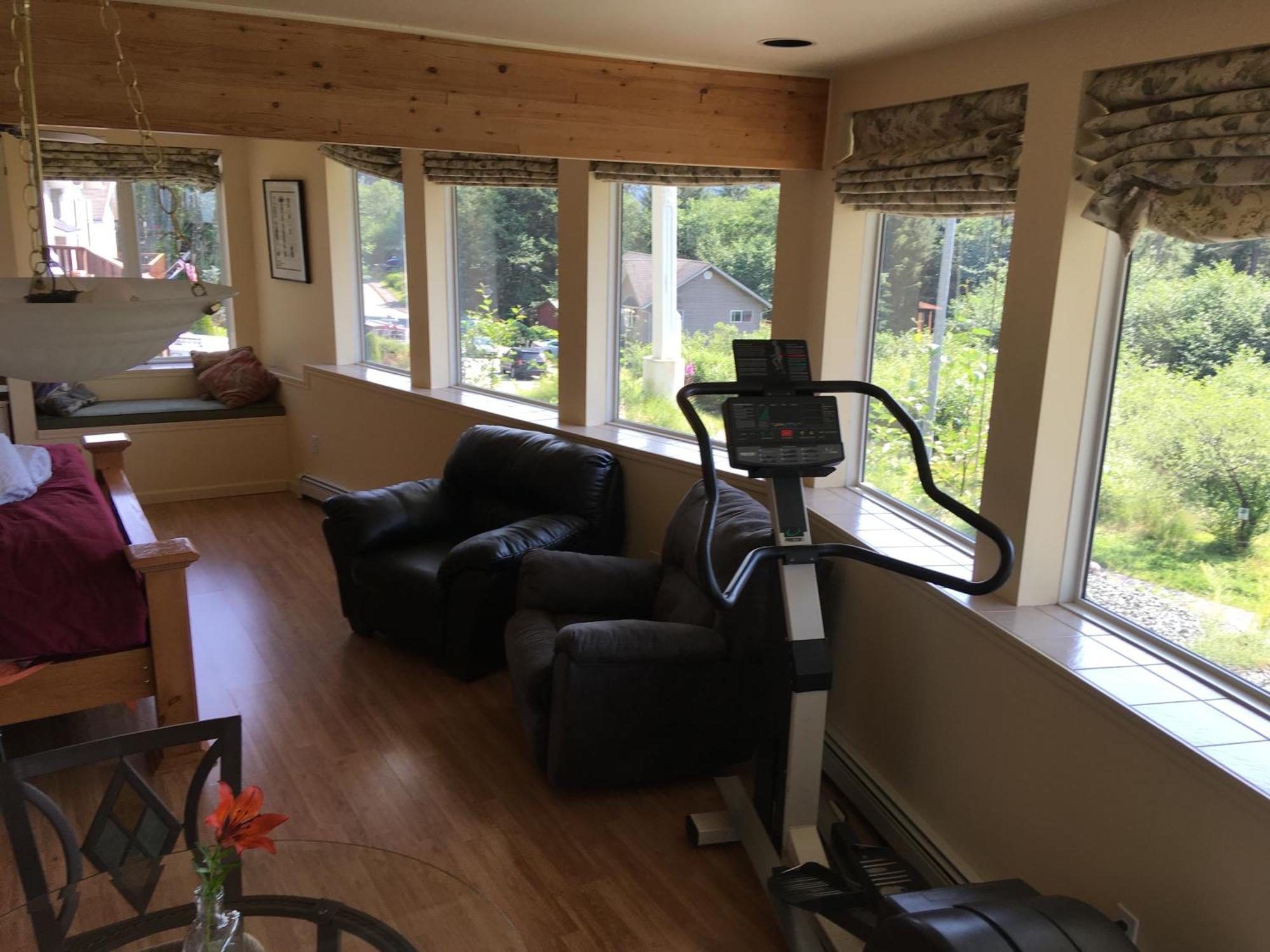 Kelli Creek Cottage - Reduced Price On Tours Juneau Luaran gambar