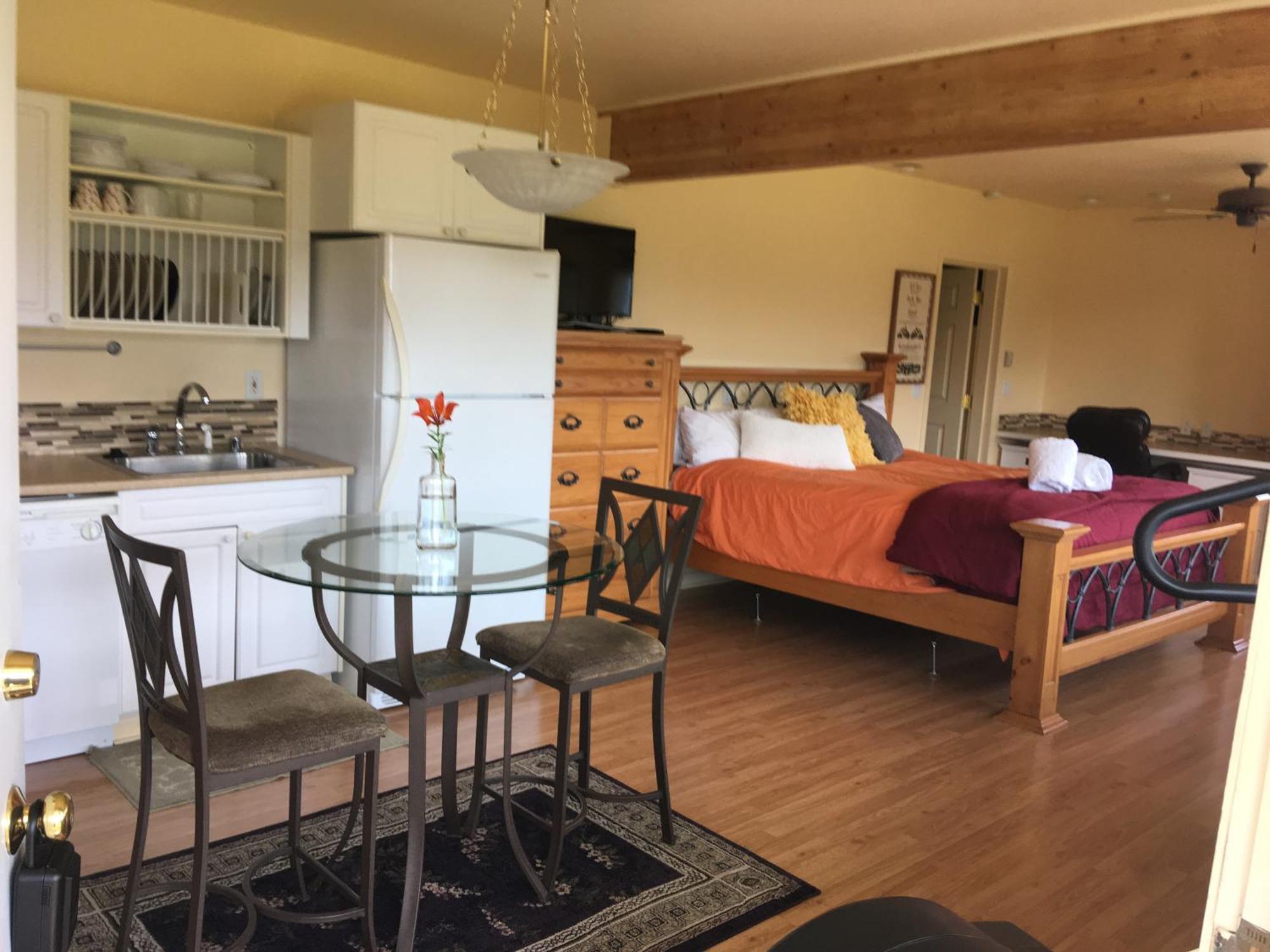 Kelli Creek Cottage - Reduced Price On Tours Juneau Luaran gambar