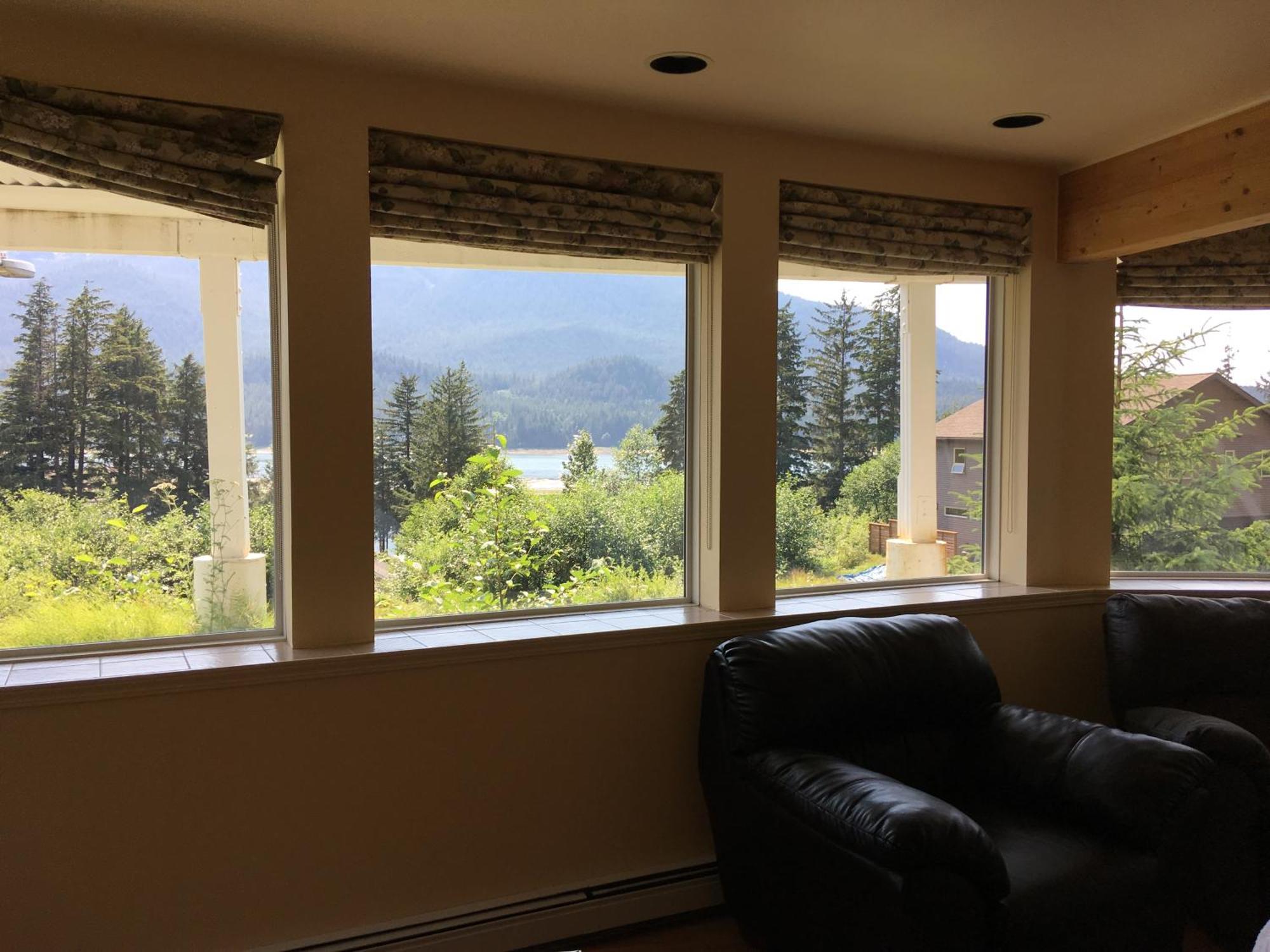 Kelli Creek Cottage - Reduced Price On Tours Juneau Luaran gambar