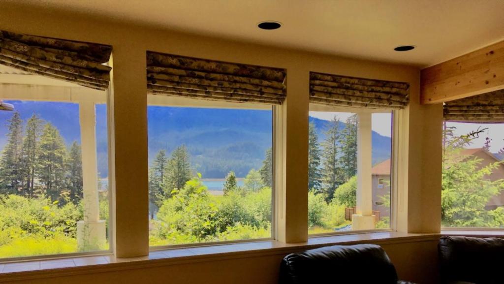 Kelli Creek Cottage - Reduced Price On Tours Juneau Luaran gambar