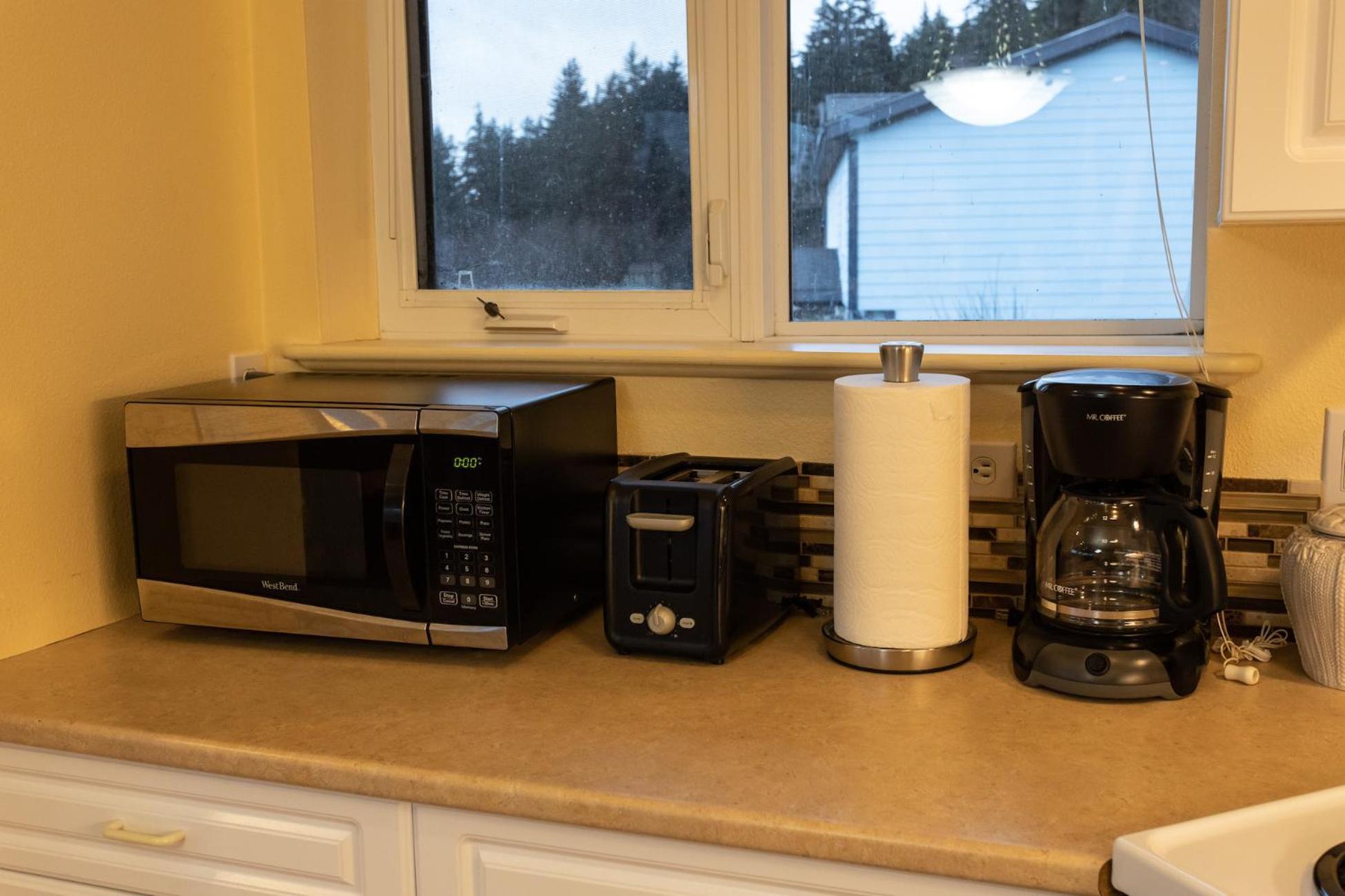 Kelli Creek Cottage - Reduced Price On Tours Juneau Luaran gambar